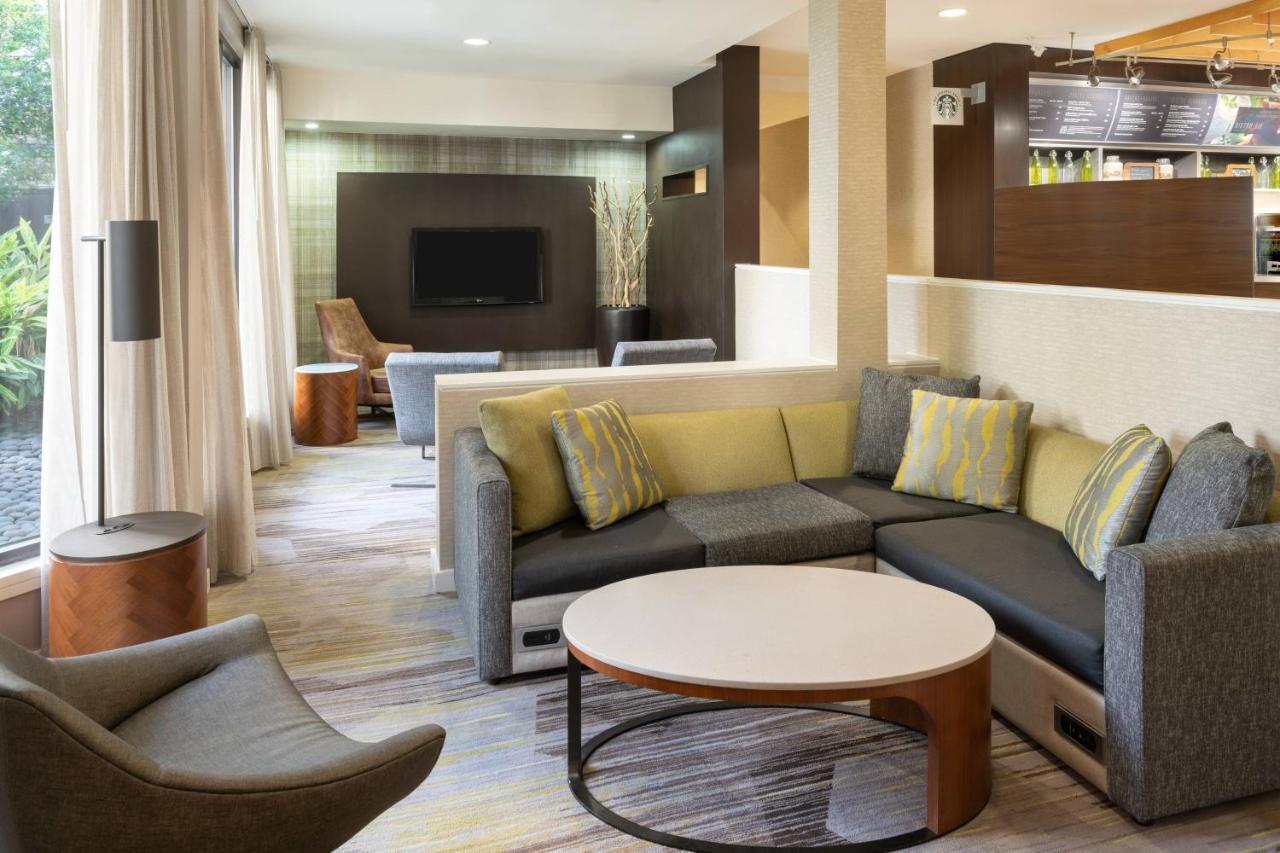 Courtyard By Marriott Orlando Airport Hotel Kültér fotó