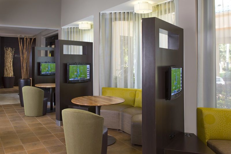 Courtyard By Marriott Orlando Airport Hotel Kültér fotó